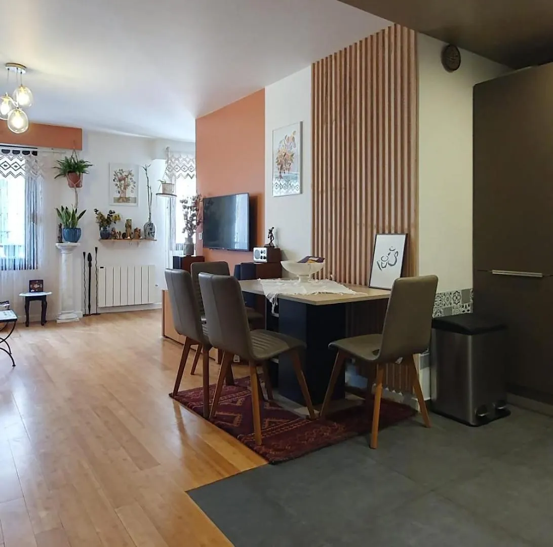 Excellent Totalement Renove *