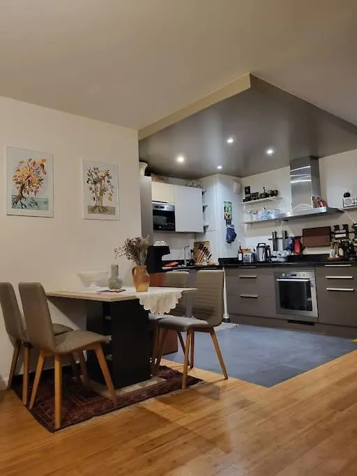 Excellent Totalement Renove